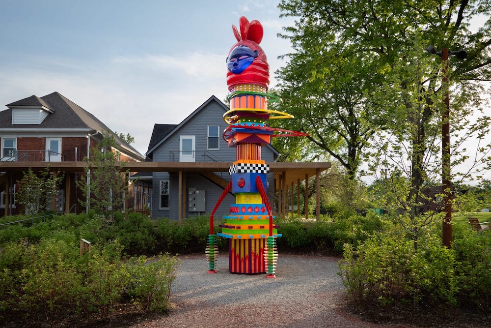 Zak Ové, “The Mothership Connection” (2022), stainless steel, bronze, resin, and mixed media, 9 x 1.8 meters. Images courtesy of Zak Ové and Library Street Collective.